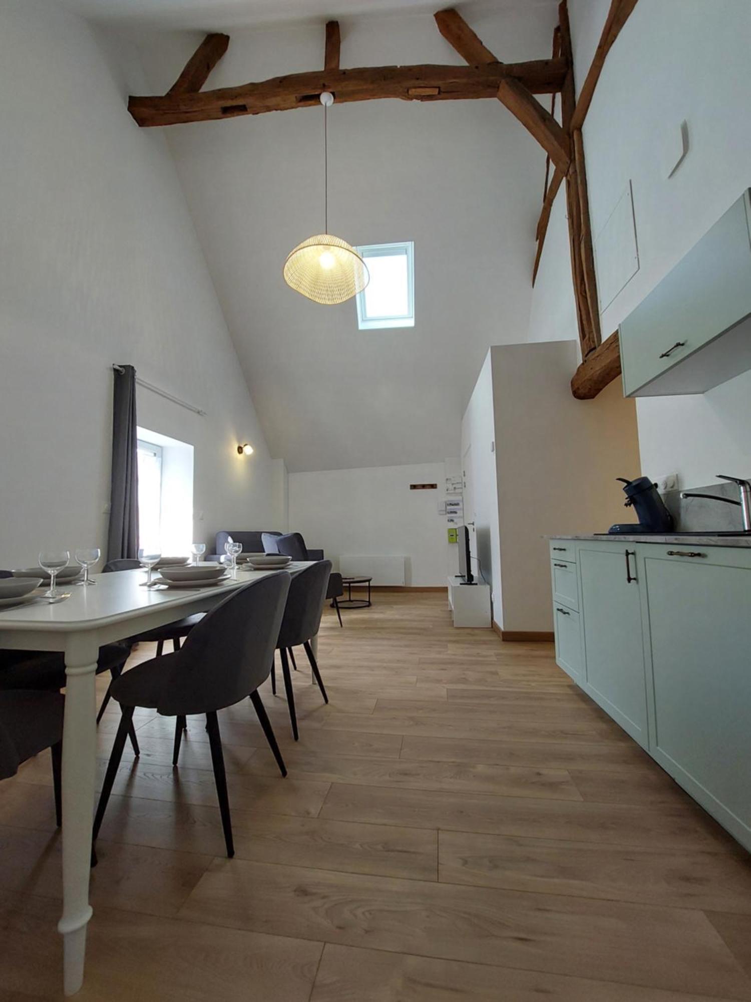 Appartements L'Hirondelle Божанси Экстерьер фото