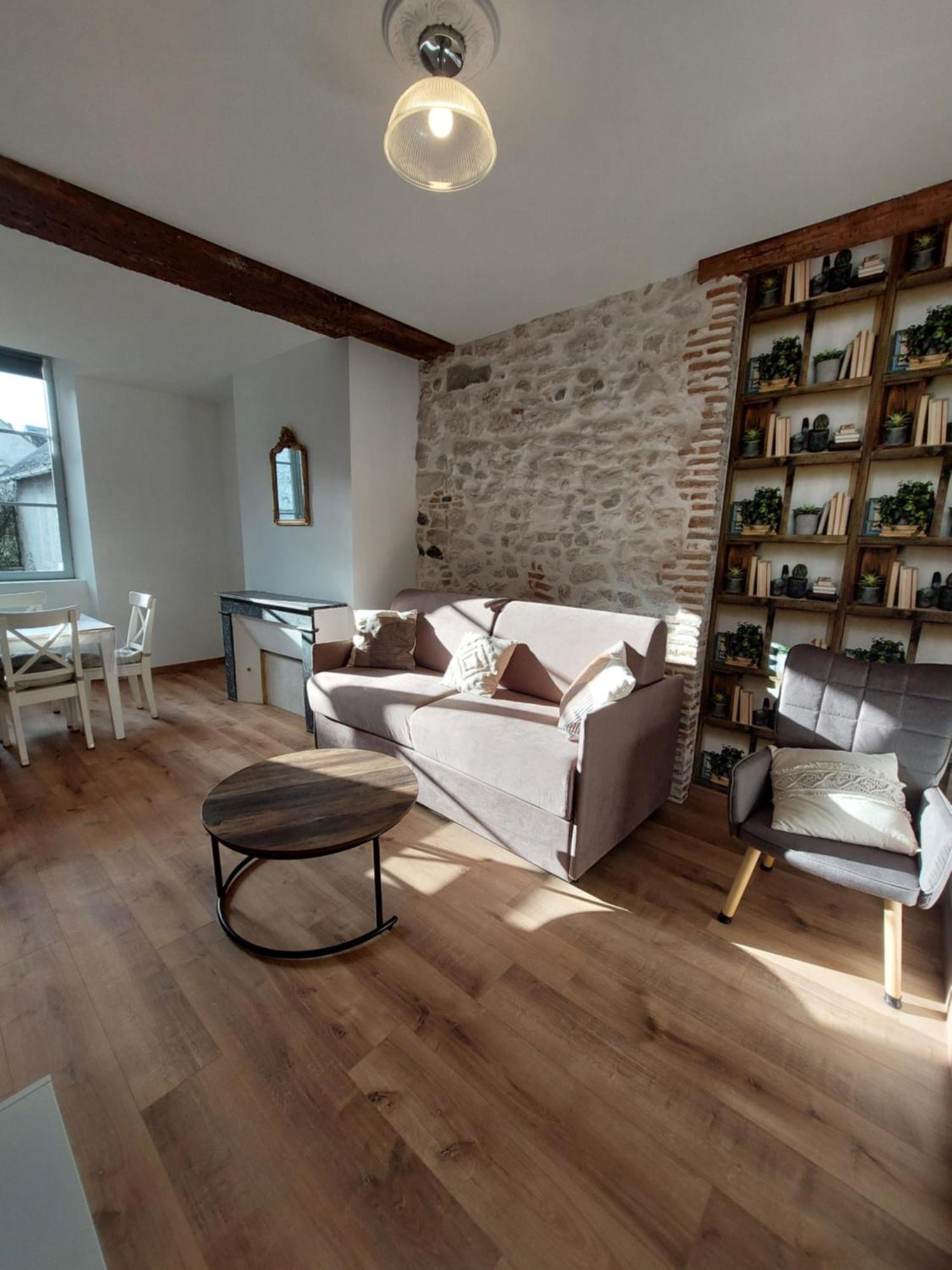 Appartements L'Hirondelle Божанси Экстерьер фото